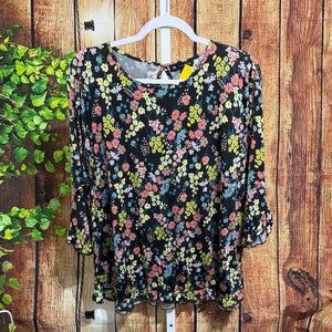 In Touch Ruffle Sleeve Blouse Size XL